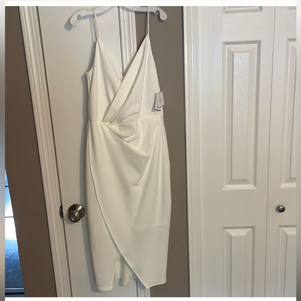 DB Studio White midi dress